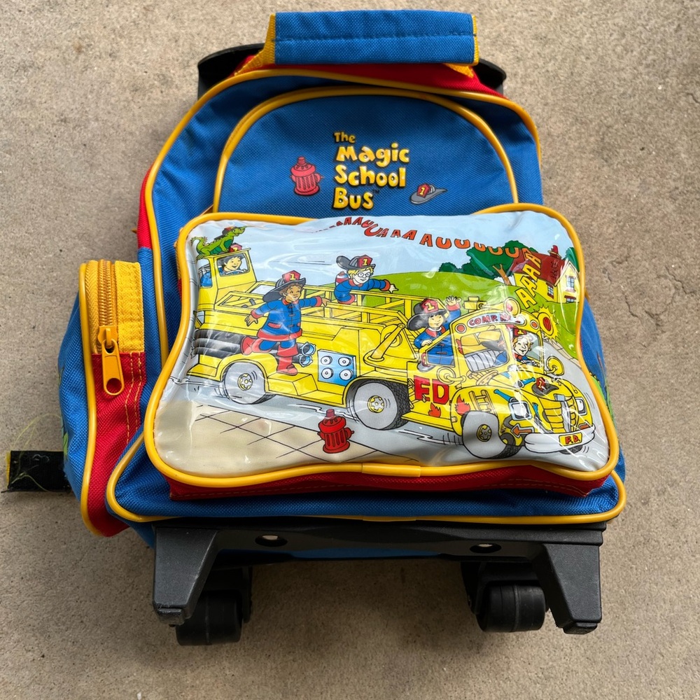 Magic School Bus backpack with wheels